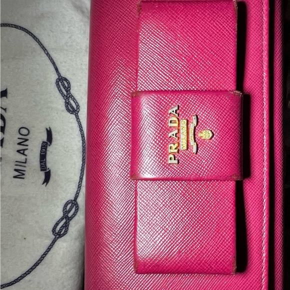 Prada Saffiano Leather Bow Wallet Pink - Picture 3 of 16